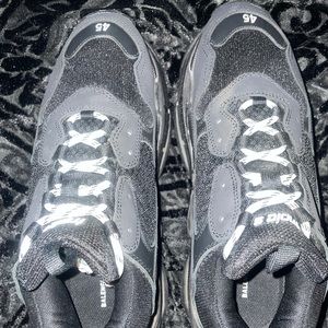 Balenciaga triple s, All black, size 11